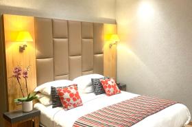 Hotel Bristol - photo 18