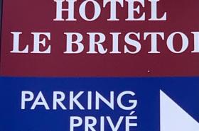 Hotel Bristol - photo 17