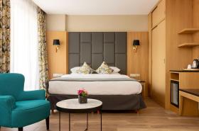 Hotel Bristol - photo 4