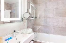 Best Western Mulhouse Salvator Centre - photo 9